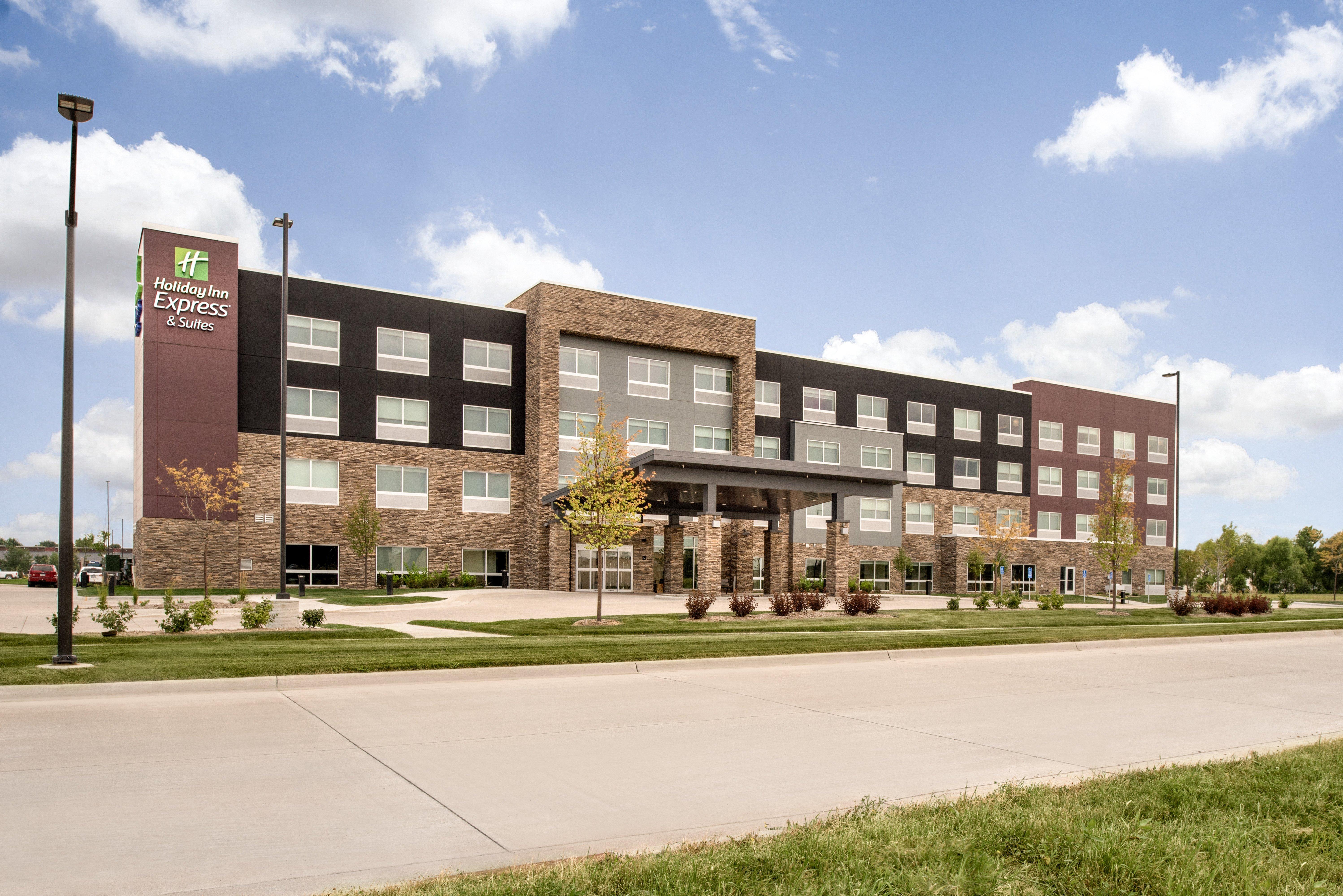Holiday Inn Express & Suites - West Des Moines - Jordan Creek By Ihg Exteriör bild